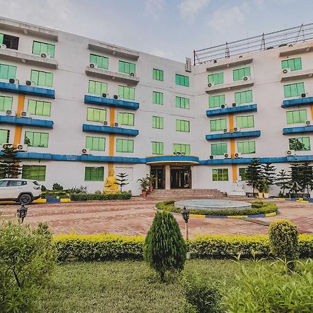 Collection O Panorama Country Club And Resort Rupnarayanpur Экстерьер фото
