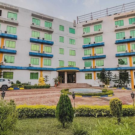 Collection O Panorama Country Club And Resort Rupnarayanpur Экстерьер фото